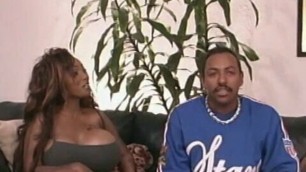 Thug guy fucks a ghetto bitch on the couch
