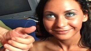 Sexy Jessica Valentino Wants To Get Filmed In Porn