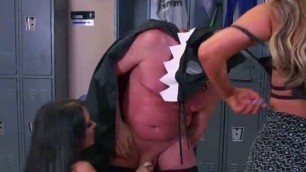 Wrestler Bangs Nikki Benz and Jessica Jaymes In Locker Room!