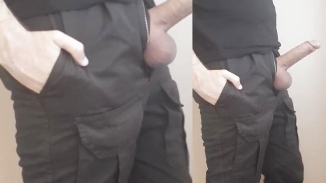 Security Guard masturbate (cum) in job